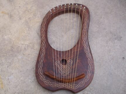 Lyre Harp 10 string Engraving Lyre